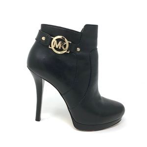 MICHAEL KORS PLATFORM BOOTIES
